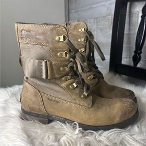 Sorel womens 7.5 Tan waterproof Lace-Up combat tan Boots